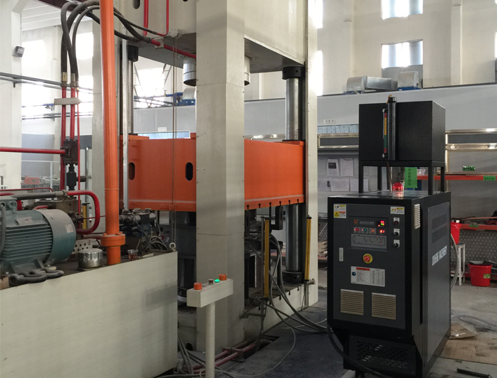 SMC玻璃钢模具控温