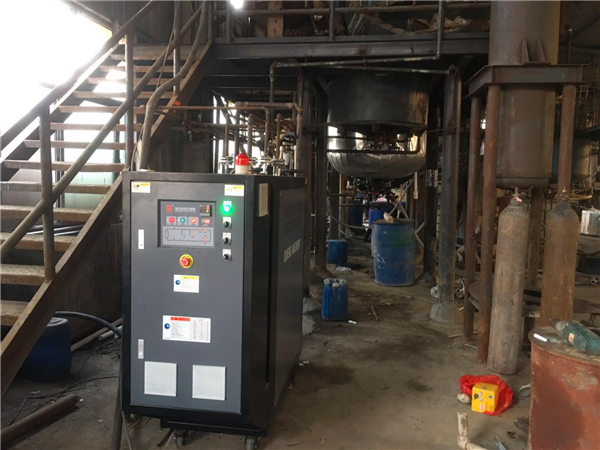 电加热导热油炉的温度