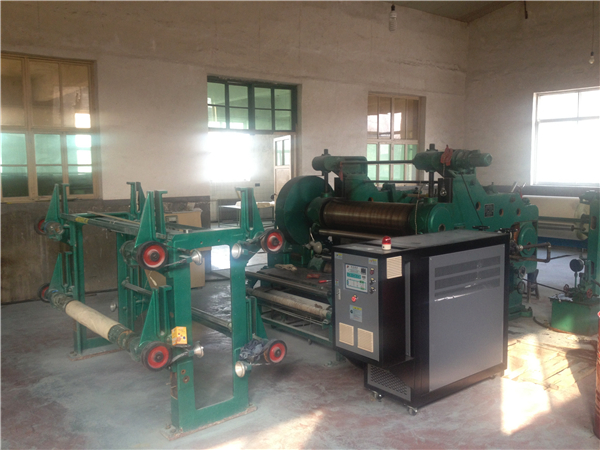 平板硫化模温机的作用及特点