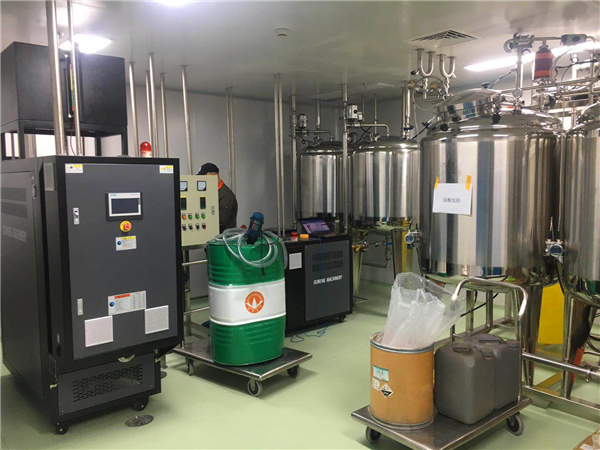 乳化机加热模温机