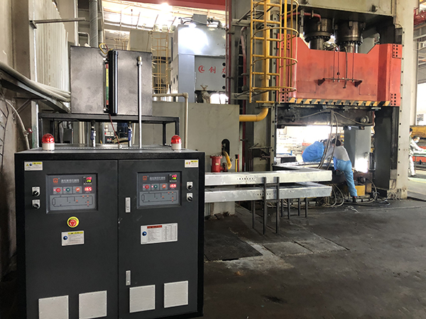 碳纤维模具油加热器