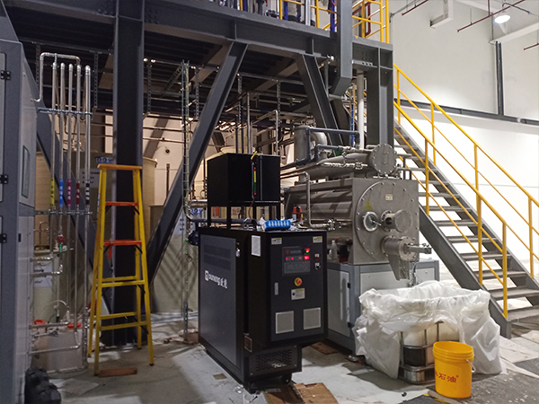 工业电加热油炉2