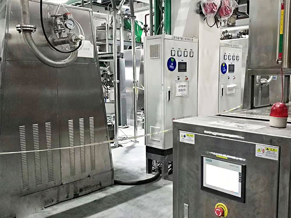 锂电三元材料干燥油温机2