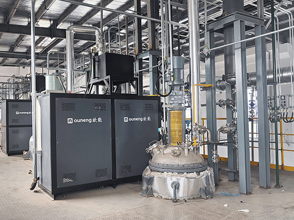 不锈钢反应釜油加热器