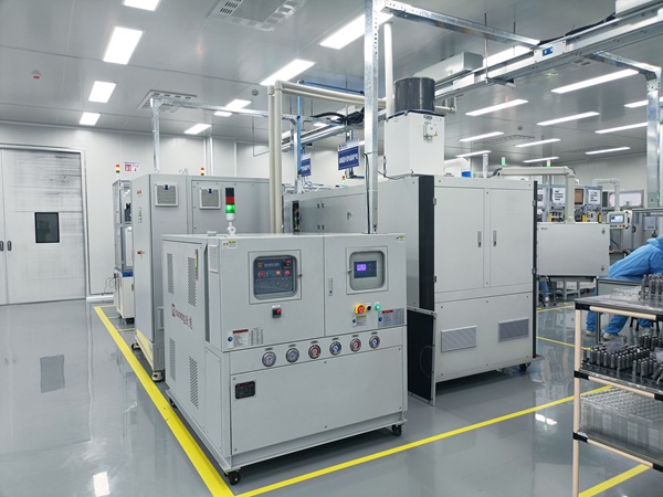 冷热一体机漏水怎么办？