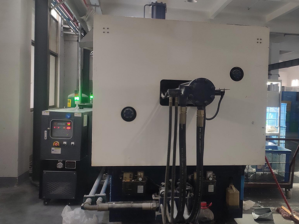 汽车零配件制造注塑模具模温机——应用案例