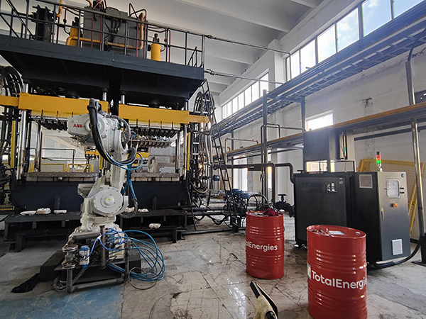 一次性纸塑餐具成型模具专用模温机