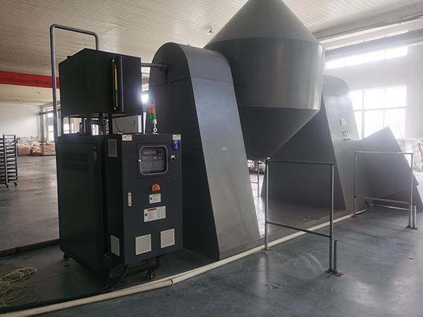 色母粒干燥双锥干燥机96KW模温机——应用案例