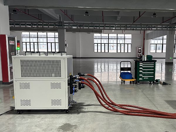 实验室50L搅拌机控温风冷冷热一体机——应用案例